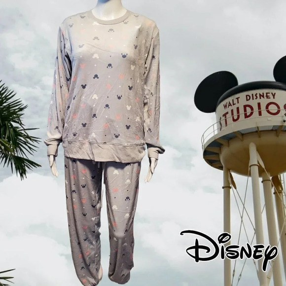 Disney | Women's 2 Piece Silky Stretch Fleece Pajama Set | Gray Mickey | NWT - Picture 1 of 8